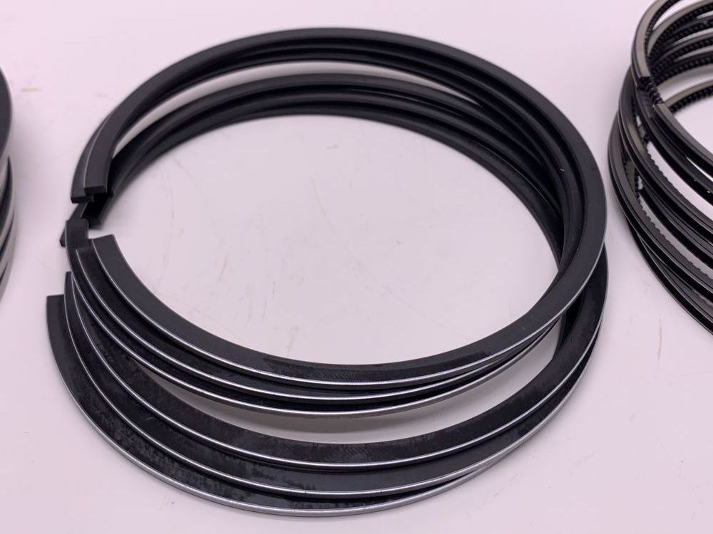 High quality diesel engine D1105 V1505 D1305 High quality engine parts piston ring 16261-21050 16292-21050 14361-21050