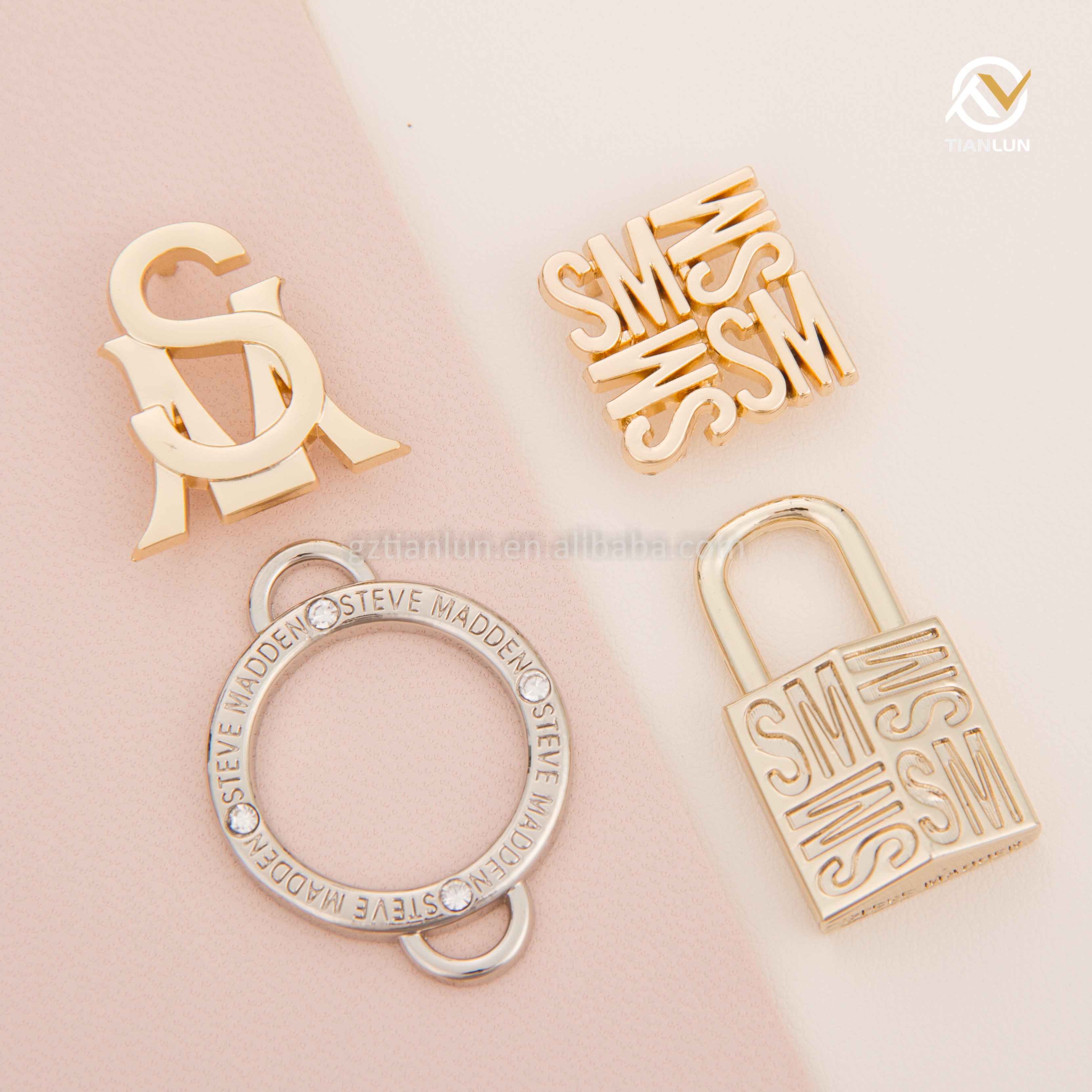 Custom Emblem Handbag Hardware Letter Engraved Metal Brand Logo Metal Bag Fitting Hardware For Bags