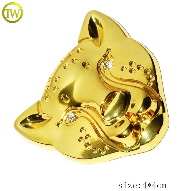 Zinc alloy tiger logo embossed pin badge custom made gold logo clothing metal label with safety pins