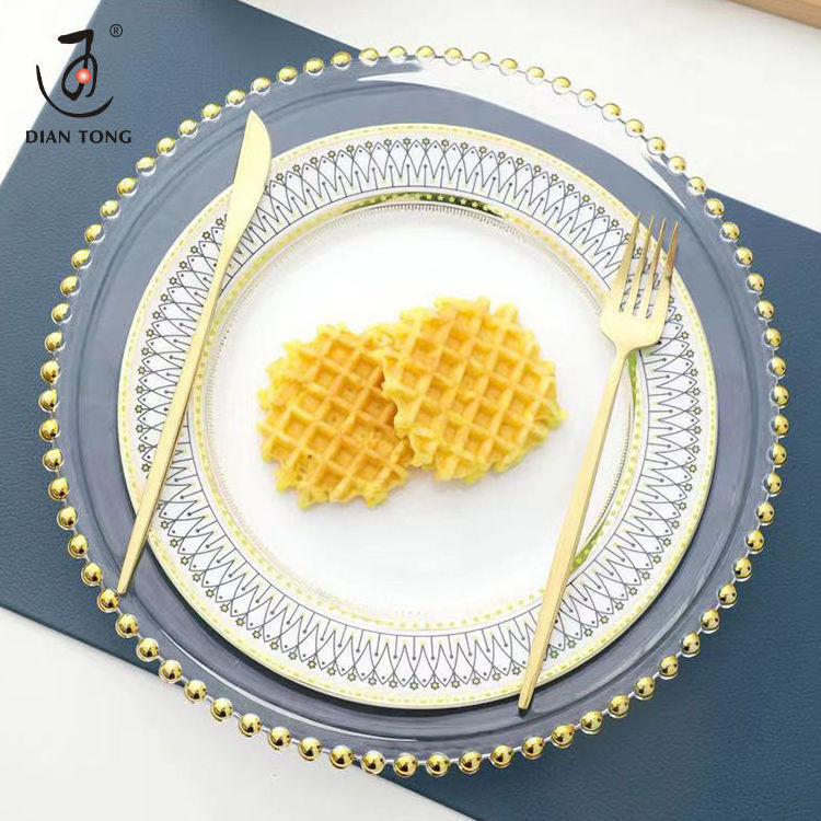 DianTong hot sale custom logo wedding gold/silver/rose gold beaded clear plastic glass charger plate