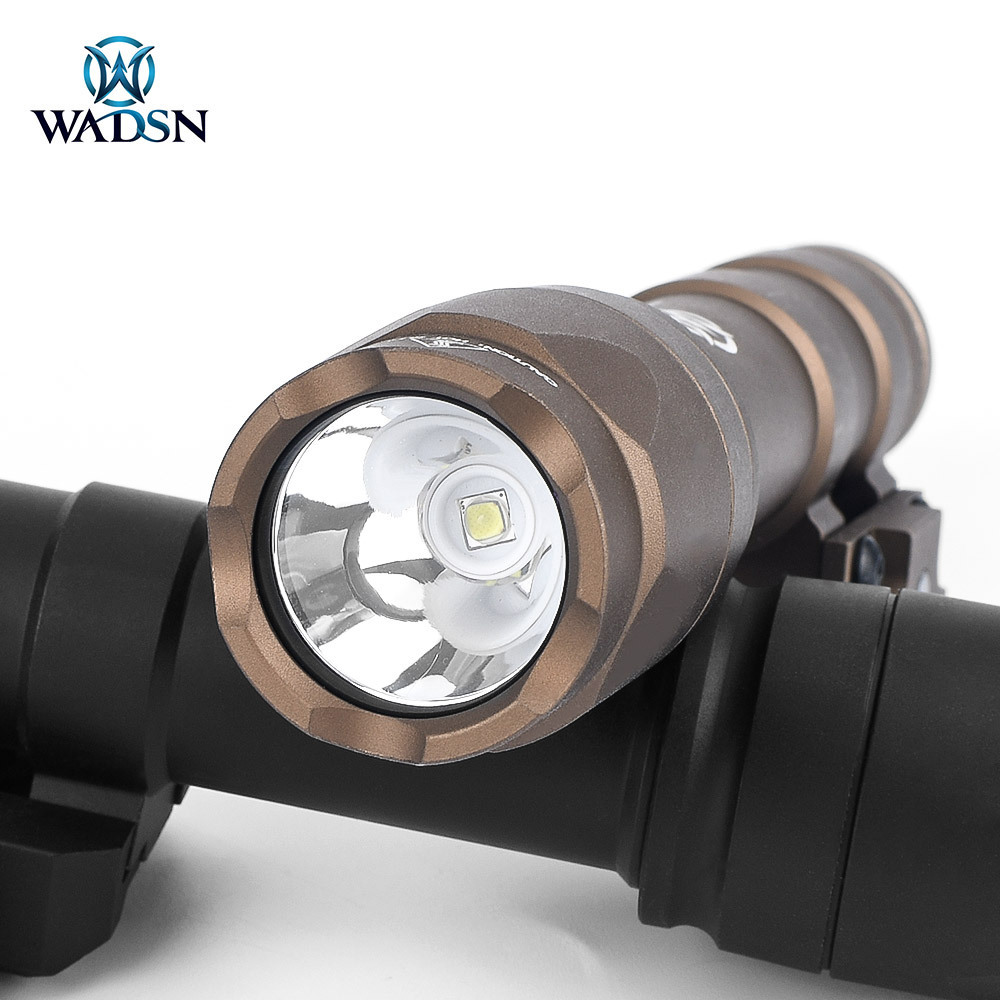 WADSN Factory Sale M600C MIni Flashlight 600 Lumen Tactical Light with Pressure Pad Switches WD04044