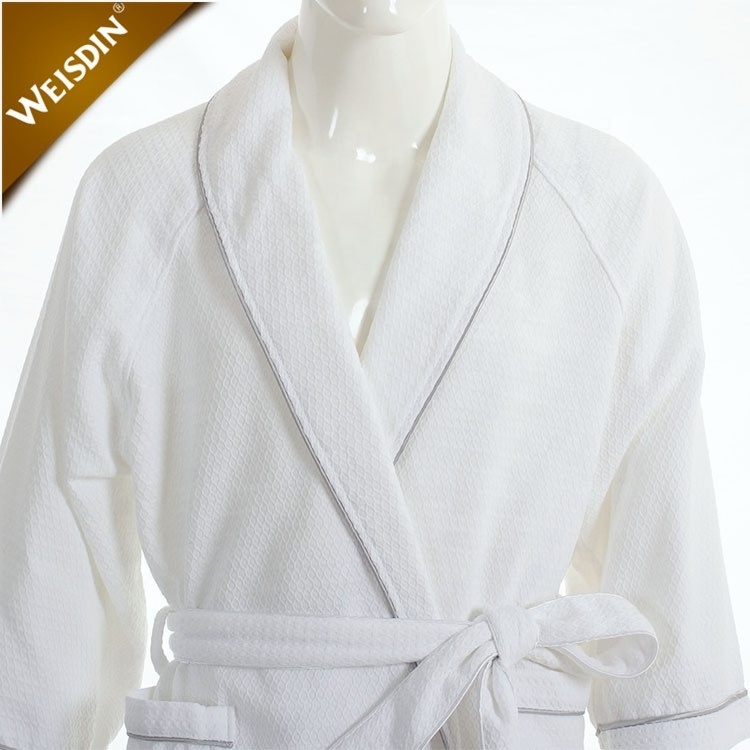 Custom logo linen hotel embroidered terry cloth quilted bath robe women hotel hilton white luxury unisex cotton waffle bathrobe