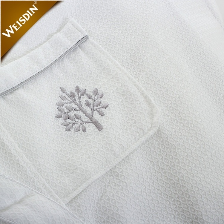 Custom logo linen hotel embroidered terry cloth quilted bath robe women hotel hilton white luxury unisex cotton waffle bathrobe