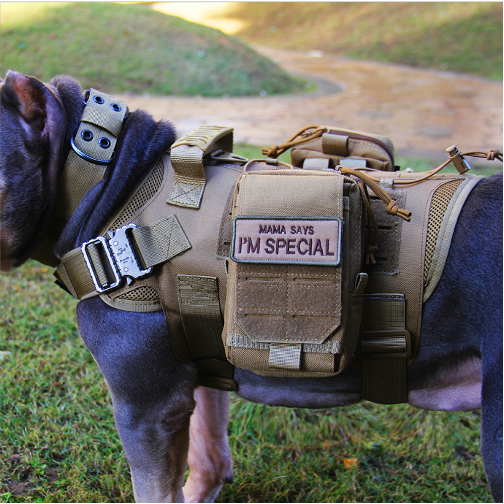 Dog Pet Accessories Tactical Training Harness 1000D Nylon Molle Dog Clothes Quick Release Service Dog Vest Set with 2 pouches