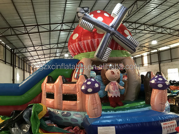 Factory Price Mushroom Inflatable Bounce House With Slide Inflatable Farm Jumping With Fence Around For Sale