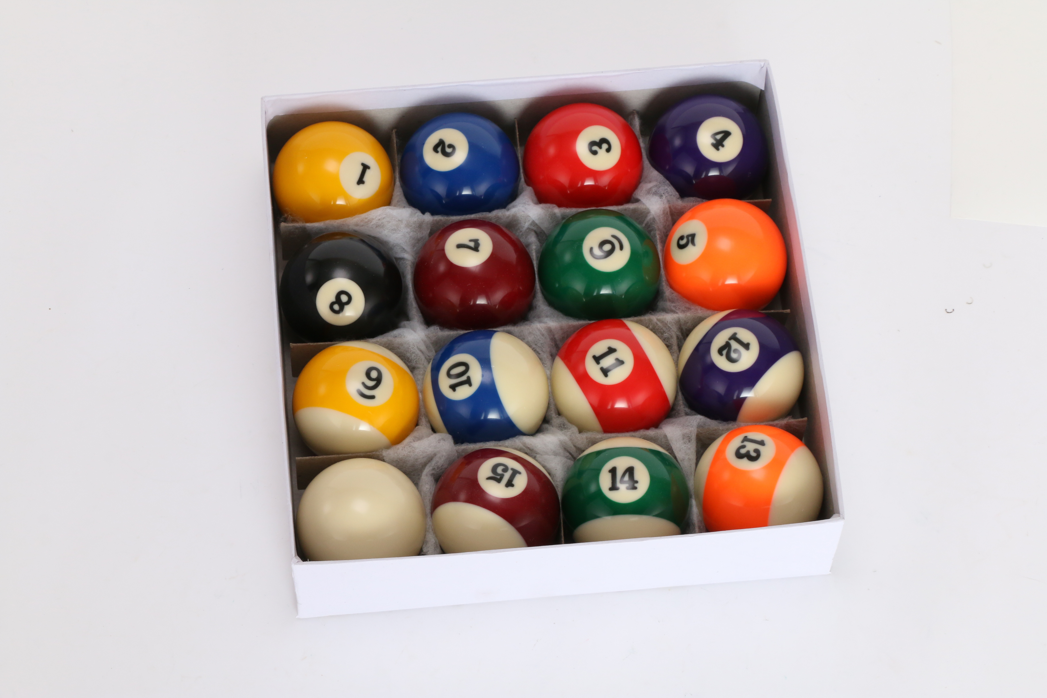 Cheap China Resin 52.5 mm 8 Ball Pool Custom Used Logo A Grade Billard Ball Set Or B Grade Pool Ball Set