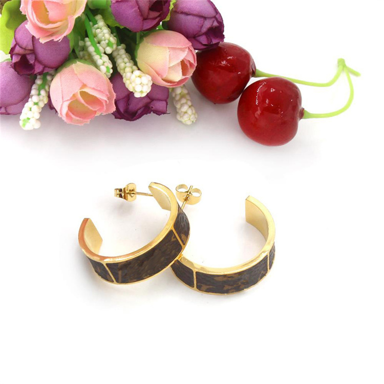 Factory direct supply making women Leather stainless steel Gold jewelry Hip Hop Style Hoop Earring