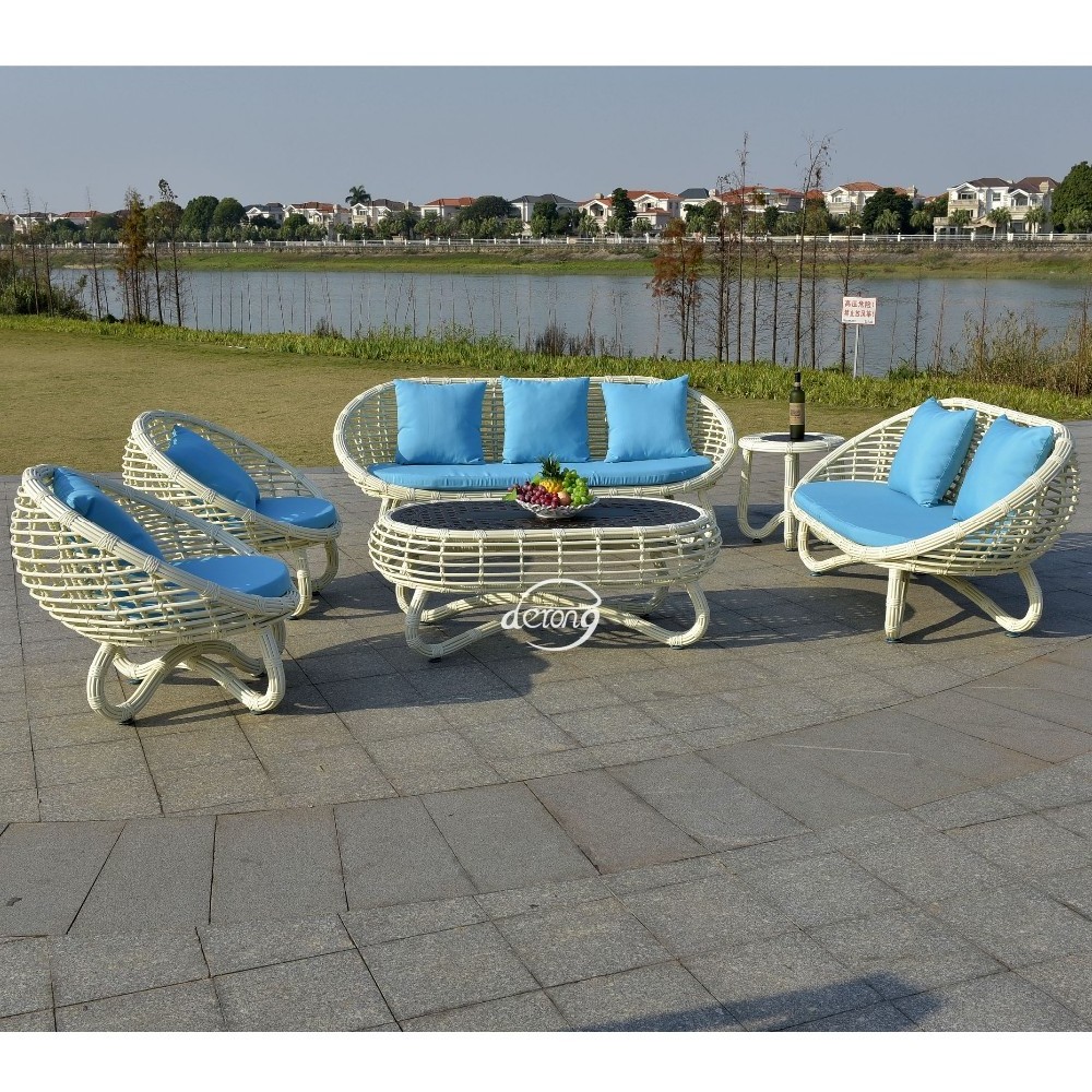 cute egg-shape PE rattan cafe sofa set outdoor furniture garden use with waterproof cushions