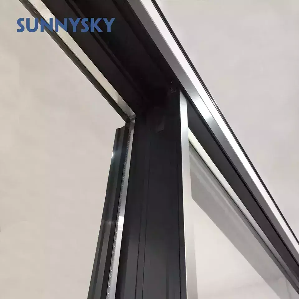 Sunnysky Strong quality high end glass aluminum profiles sliding doors and windows for building project