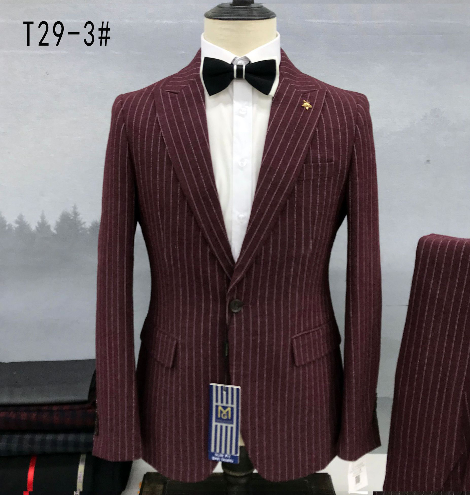 Vertical Stripe Suit for Men and Women Grey Fabric European Top end Stripe Men's Suit