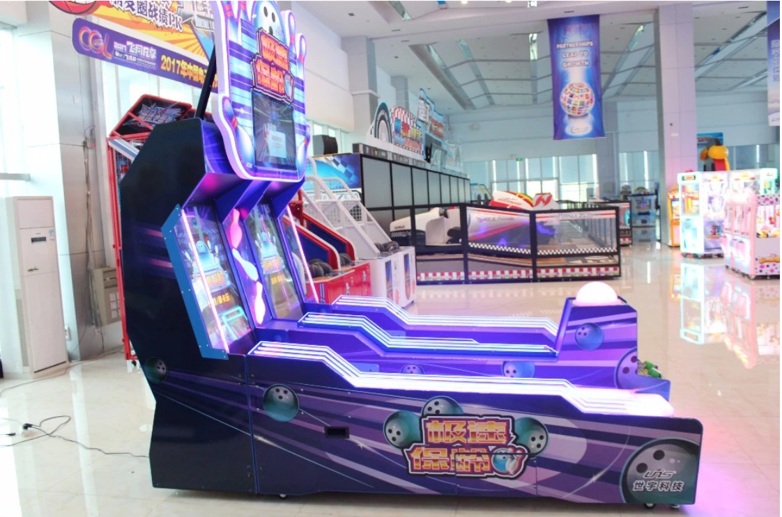 Indoor Lane Master Bowling Arcade Game