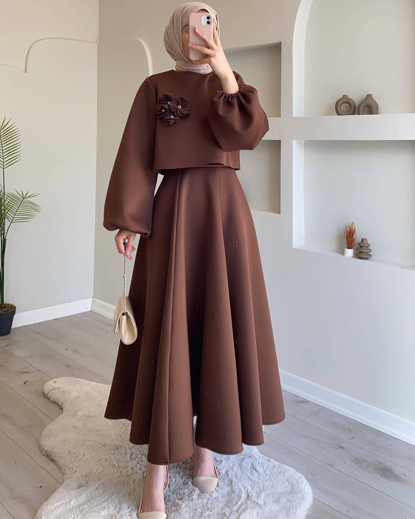 New Casual Middle East Muslim Women Suit Solid Corsage Lantern Sleeve Loose Top And Skirt Suit Undefined