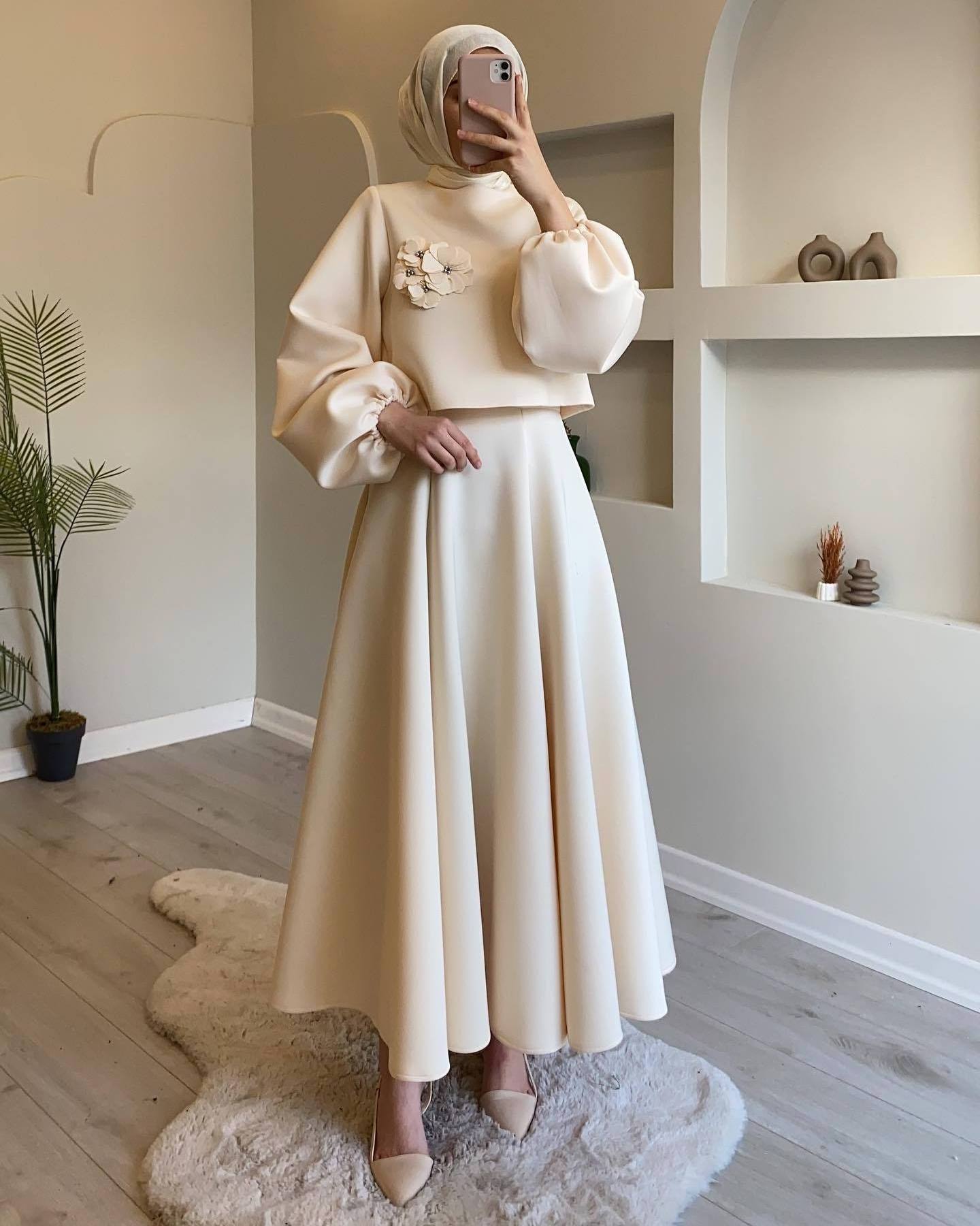 New Casual Middle East Muslim Women Suit Solid Corsage Lantern Sleeve Loose Top And Skirt Suit Undefined