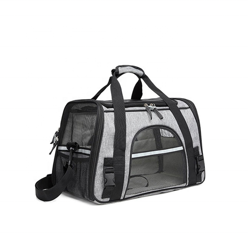 Factory direct Small and medium-sized pet bags car dog bags carry-on cat bags.