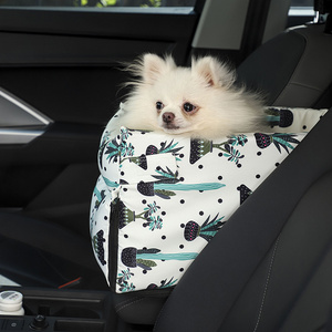 Portable dog car seat for medium & large dogs seat for car Foldable Safety middle booster dog car seat for center console