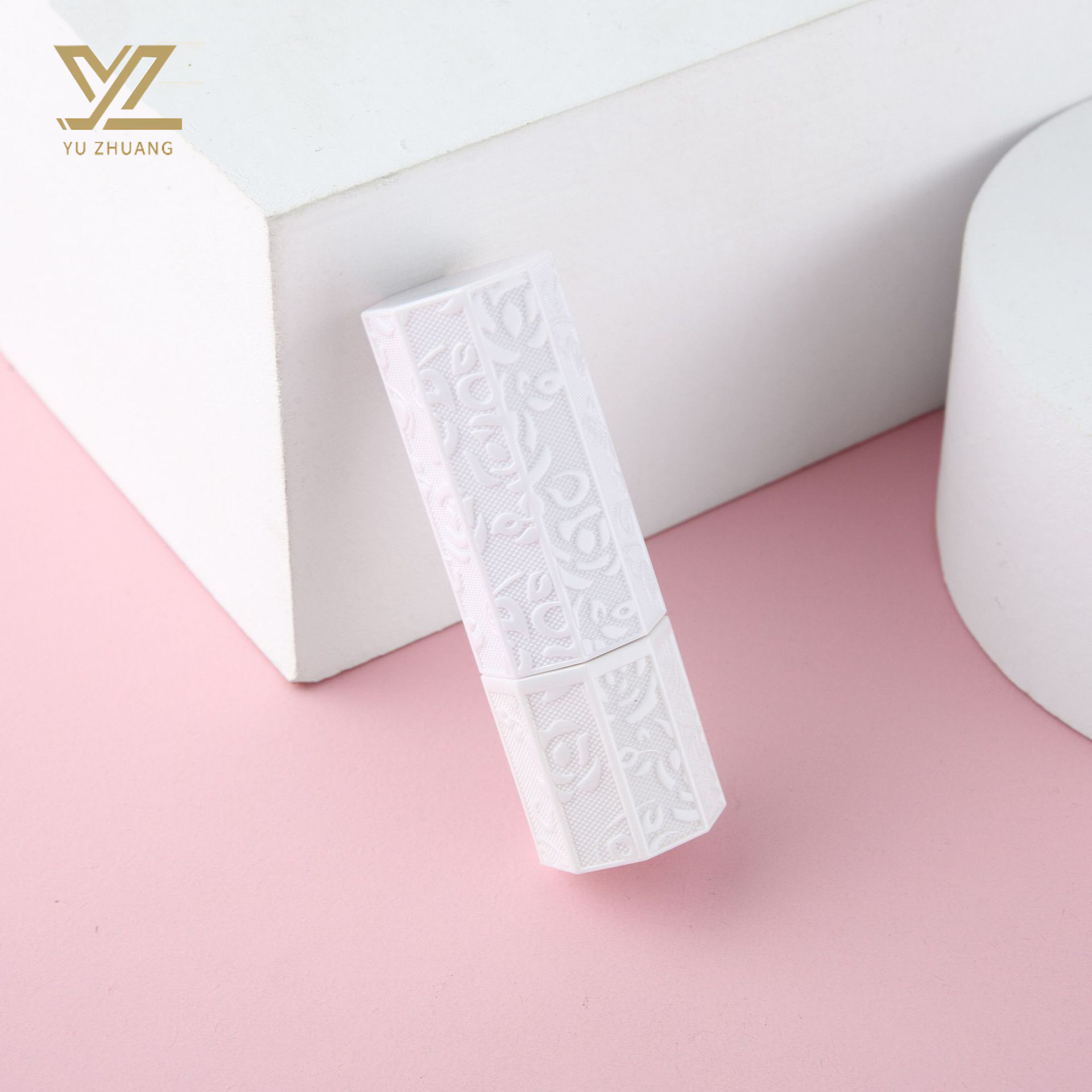 Asian popular cosmetic packaging customized carved white lipstick tube customized empty lipstick tubes Lipstick container