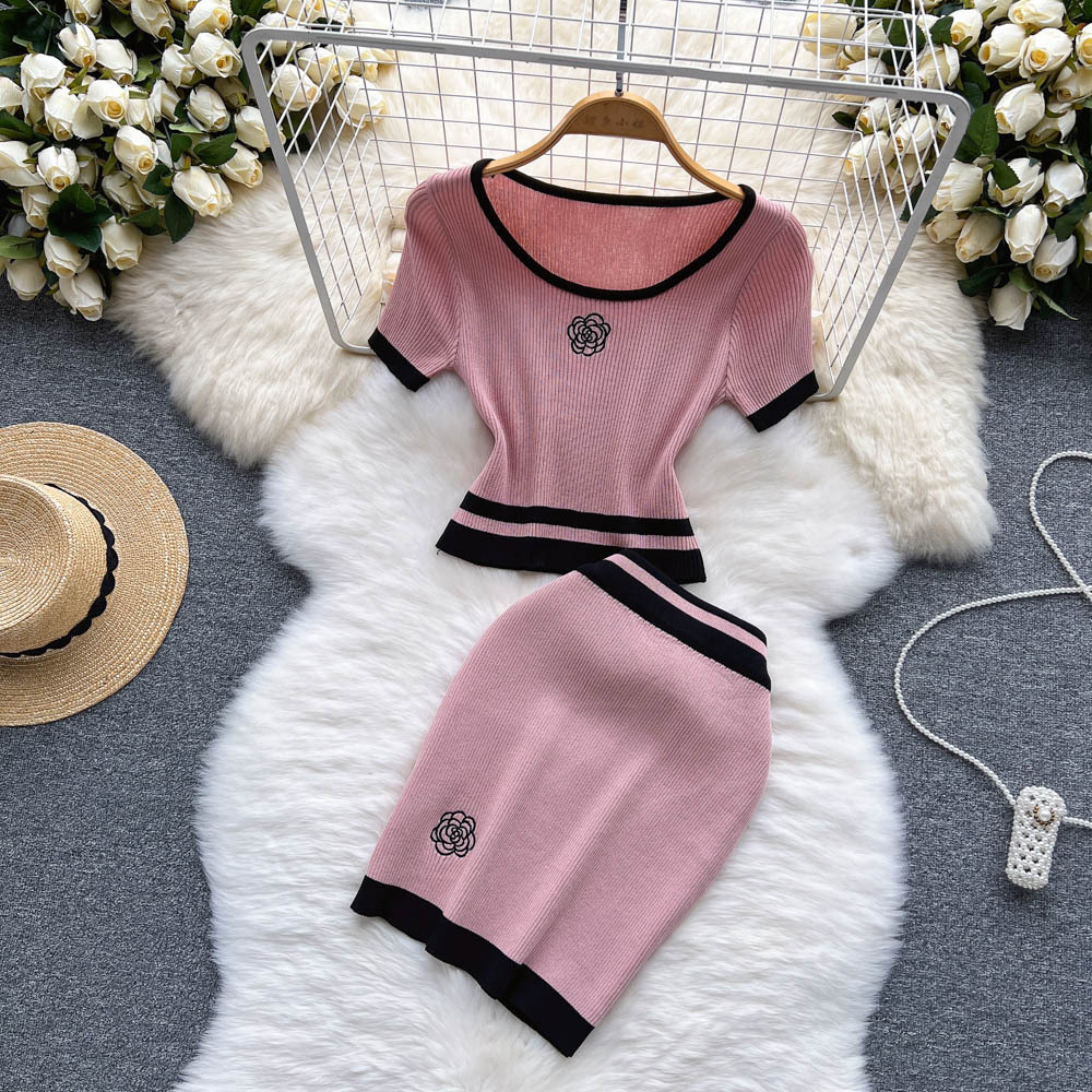 High Quality Women's Sets Summer Color Blocking Short Sleeve Tops Sexy Skirt Set Sweat Suits Wholesale