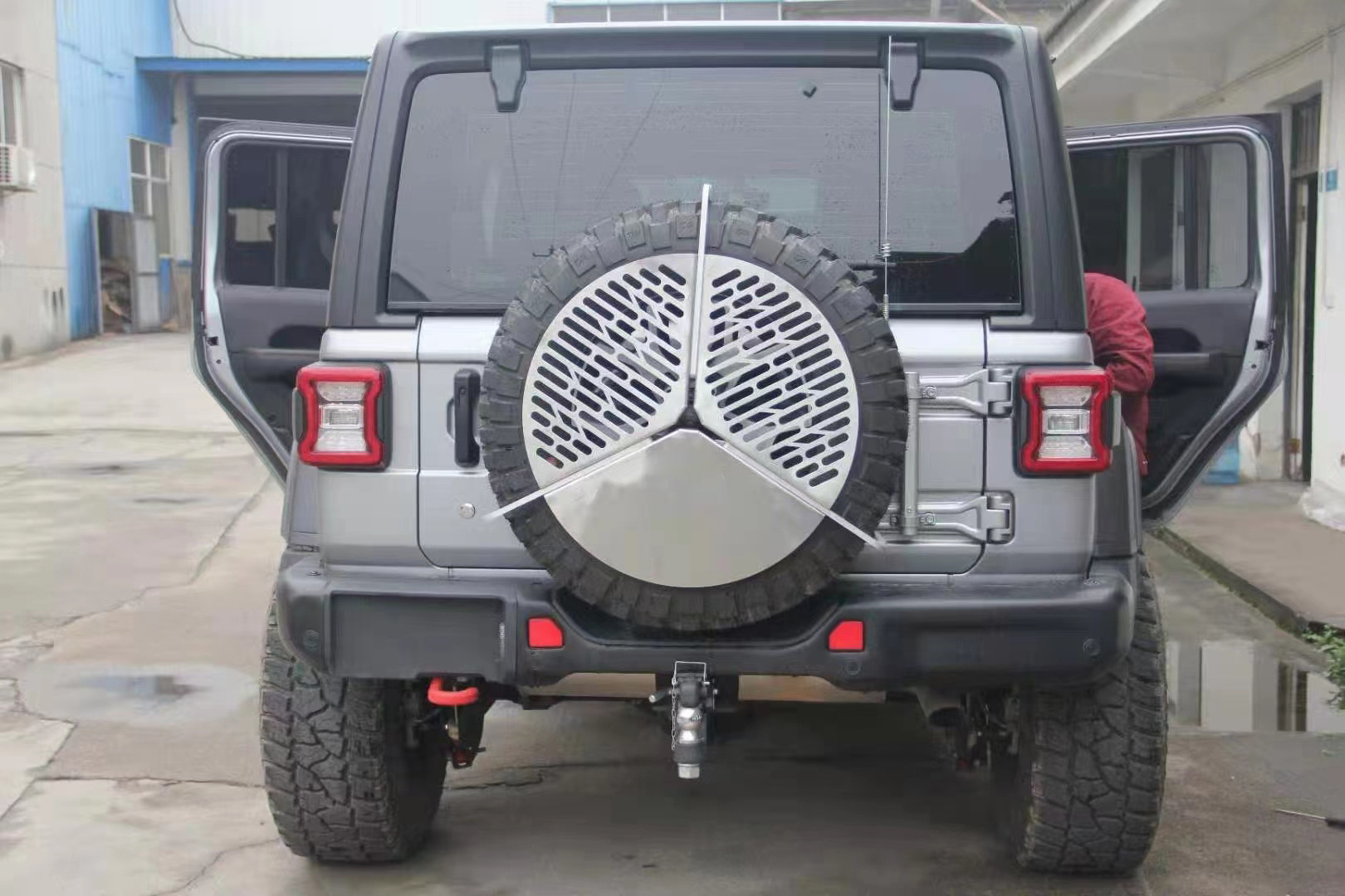 Thickening Weatherproof Tyre Stainless steel Spare Tire Wheel For Land Rover new Defender 2020 2021 2022 2023Storage box