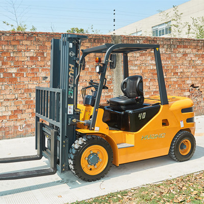 3 ton truck With 4-cylinder diesel engine with Japanese ISUZU Engine