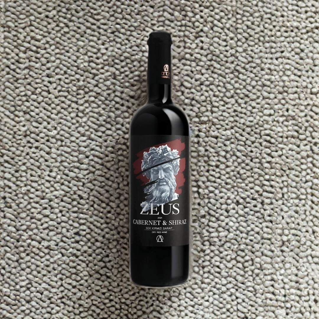 Zeus Cabernet Shiraz Dry Red Wine 14.2% 75 cl Premium Red Wine Damson Plum Forest Fruits Coffee And Tobacco Alcoholic Beverages