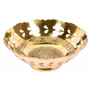 Brass fruits bowl Centerpieces for Tables Use Fruit Candy Salad snacks latest Brass cutting bowl at cheap price