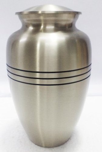 Reasonable price brass cremation urn round shape golden finished memorial urn antique metal adult urns for funeral supplies