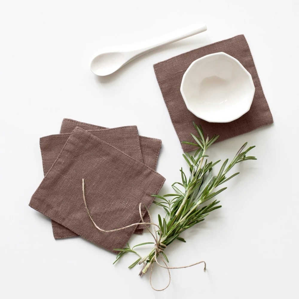 Latest linen coaster wedding wholesale linen coaster white color fabric for home garden table linen coaster Customize Box