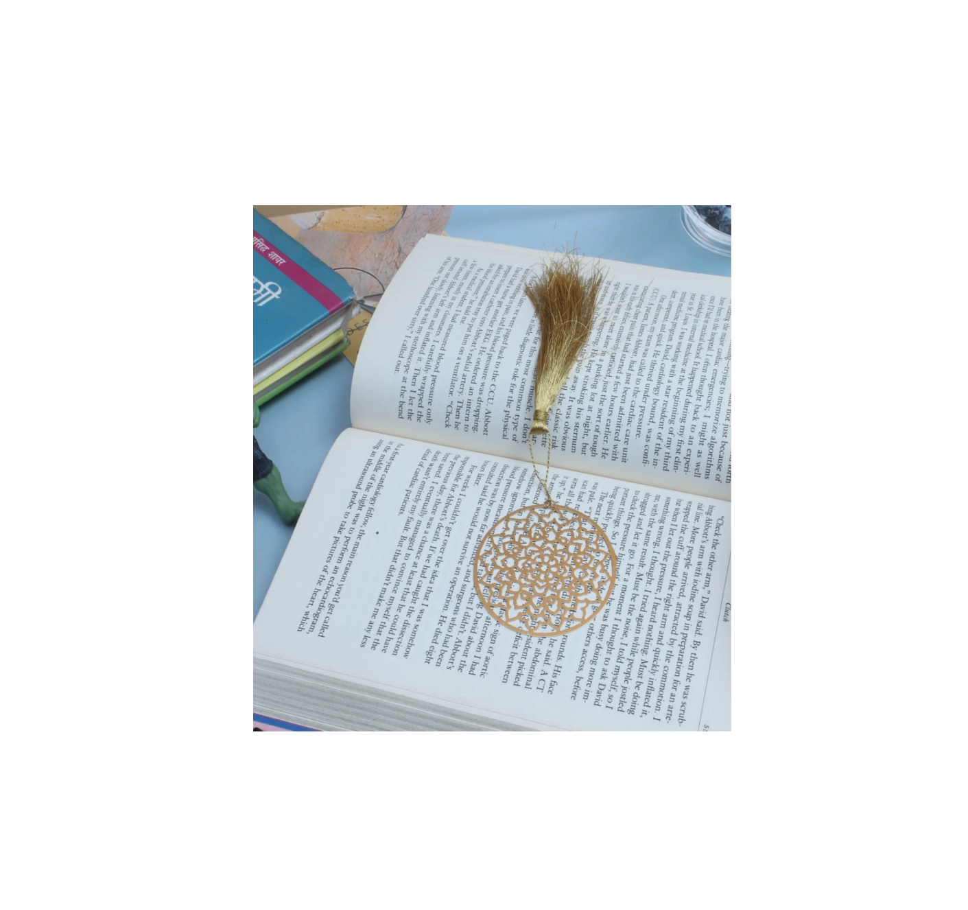 Handmade top design Brass bookmarker at cheap price Standard Design custom shaped brass bookmark gifts use