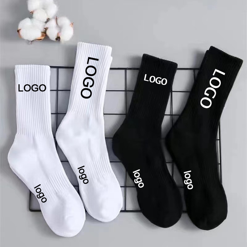 Free Quality Sample Wholesale Skate Crew Sports Embroidery Men Custom Logo Sport Socks Casual Socks