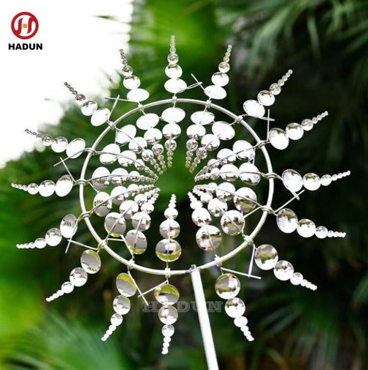 Metal stainless steel art wind kinetic sculpture 3D interactive kinetic sculpture wall spinner with kinetic sculpture led