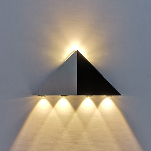 LED triangle wall light 5W indoor living room wall hanging lamp AC85-265V aluminum stairs aisle wall lamp high power lights