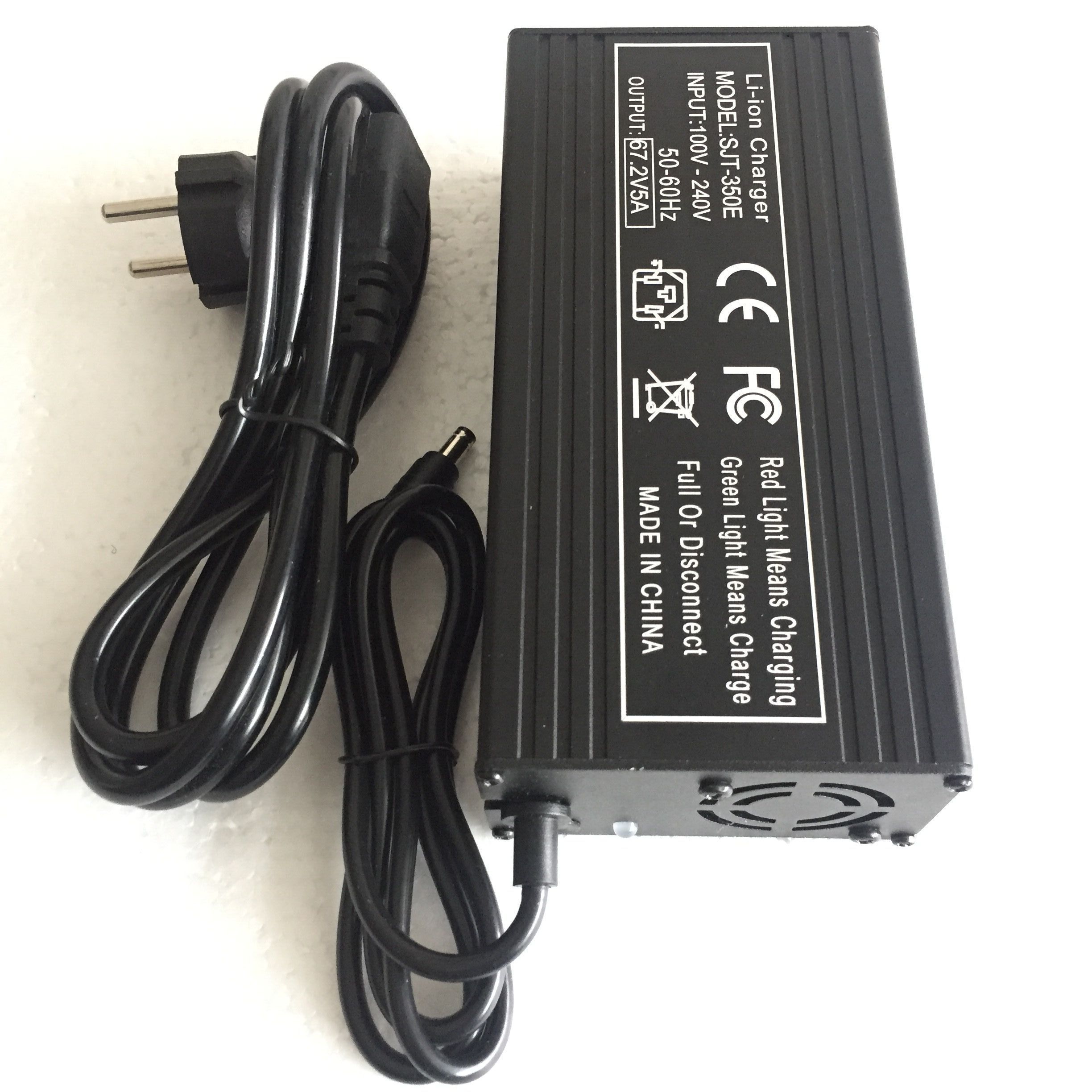 Metal case 67.2V 4A 5A Fast lithium battery charger for 60V 16S li-ion battery pack Electric Vehicle