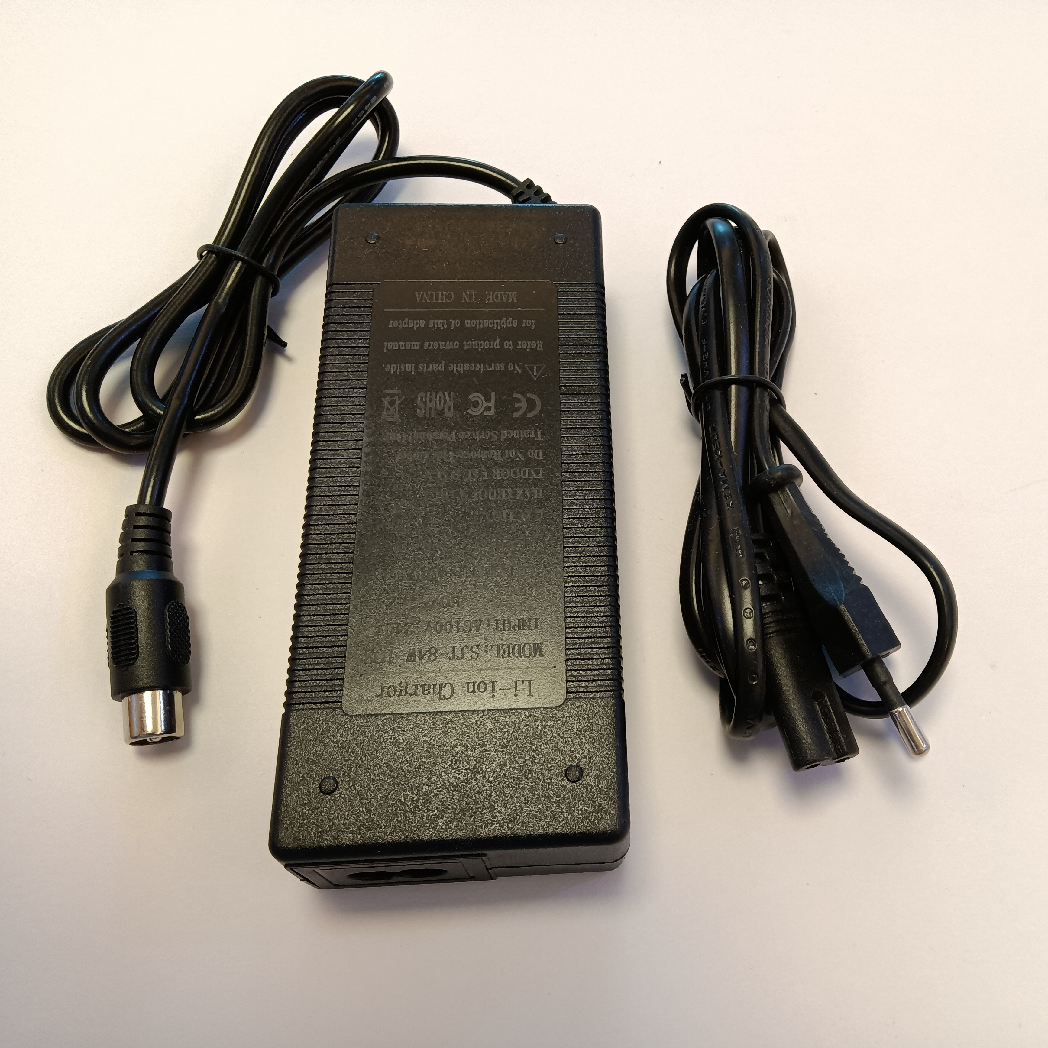 EU/AU/UK/US Socket 42V 2A Lithium Battery Charger For Electric Scooter Battery Charger