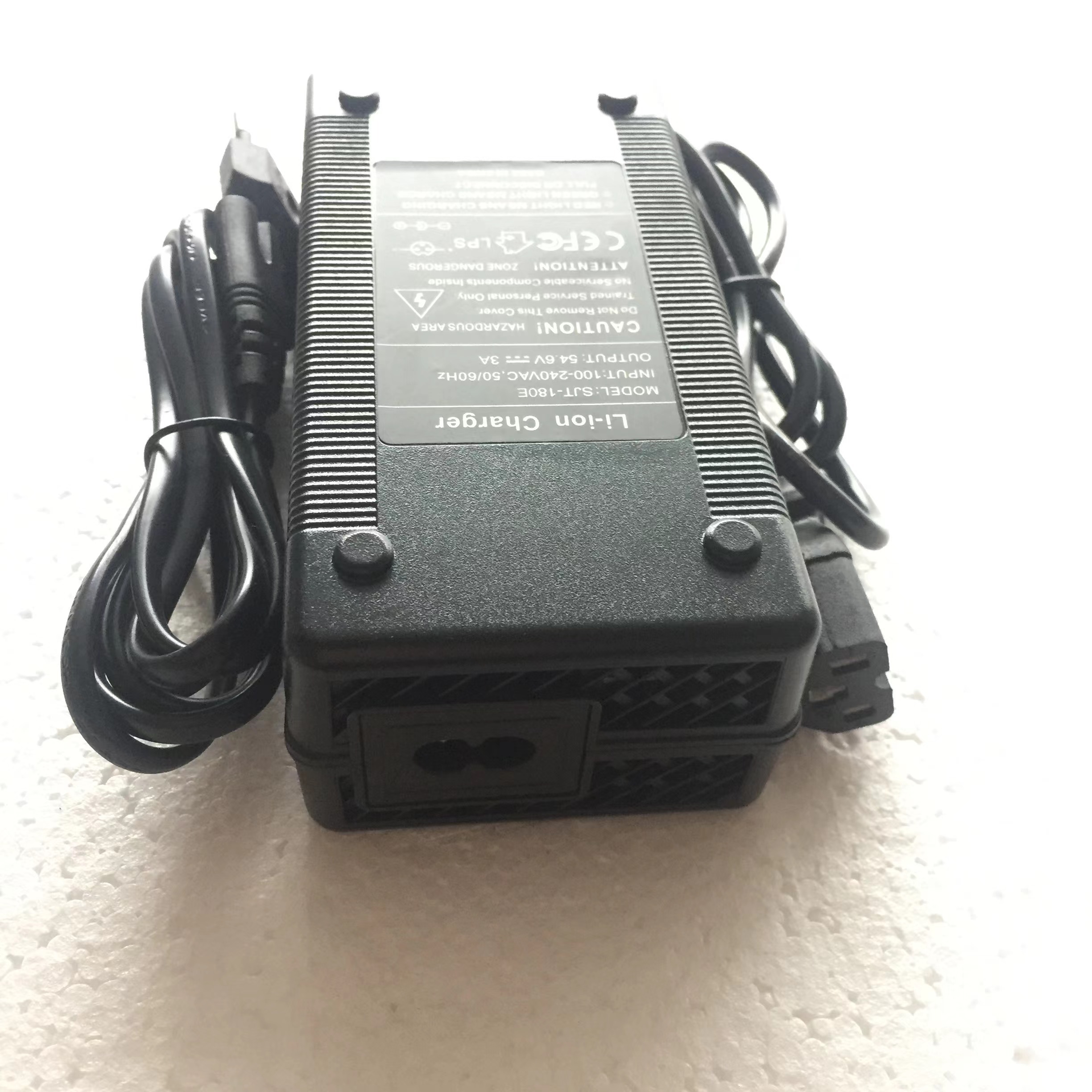 48 volt charger 48v 54.6v 3a 13s battery charger for lifepo4 lipo/lithium li ion batteries