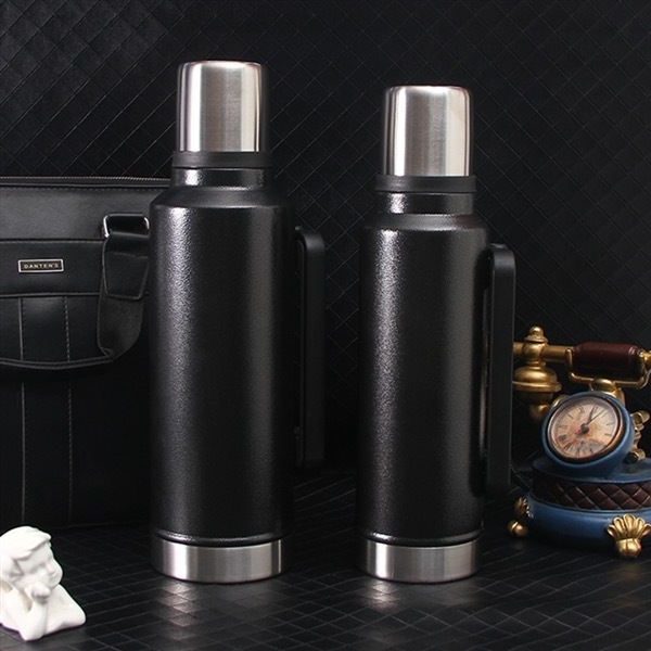 Customized OEM stainless steel Thermoes flask termos water bottle thermo Classic Legendary 1.9L termo bottle