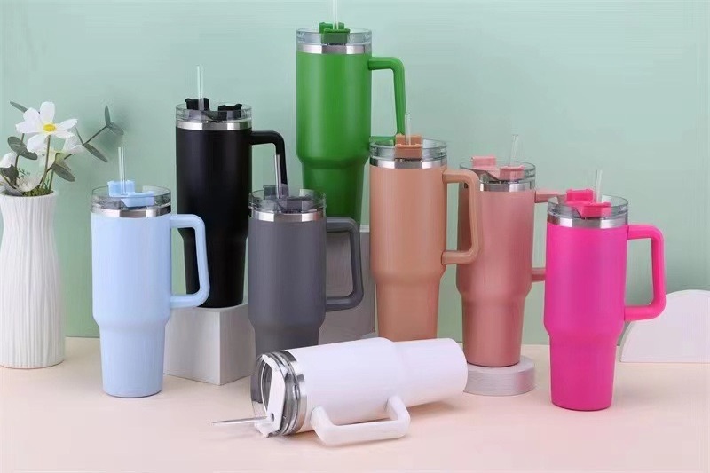 New Vacuum quencher tumbler with straw and handle Double wall 20oz 30oz 40 oz Stainless Steel Travel Mug thermo cup 40oz