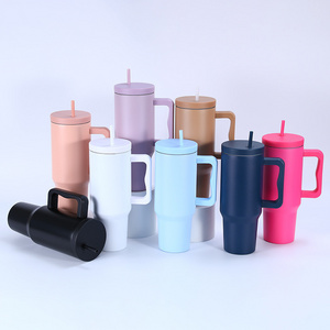 New Design Adventure Quencher vacuum metal cup stainless travel mug 40oz insulated handle tumbler with lids and straw