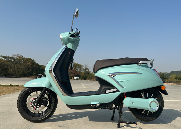 Wholesale  VESPA 4000W  72V  lithium  Electric Scooter Motorcycle   High Quality  cheap   for Adults