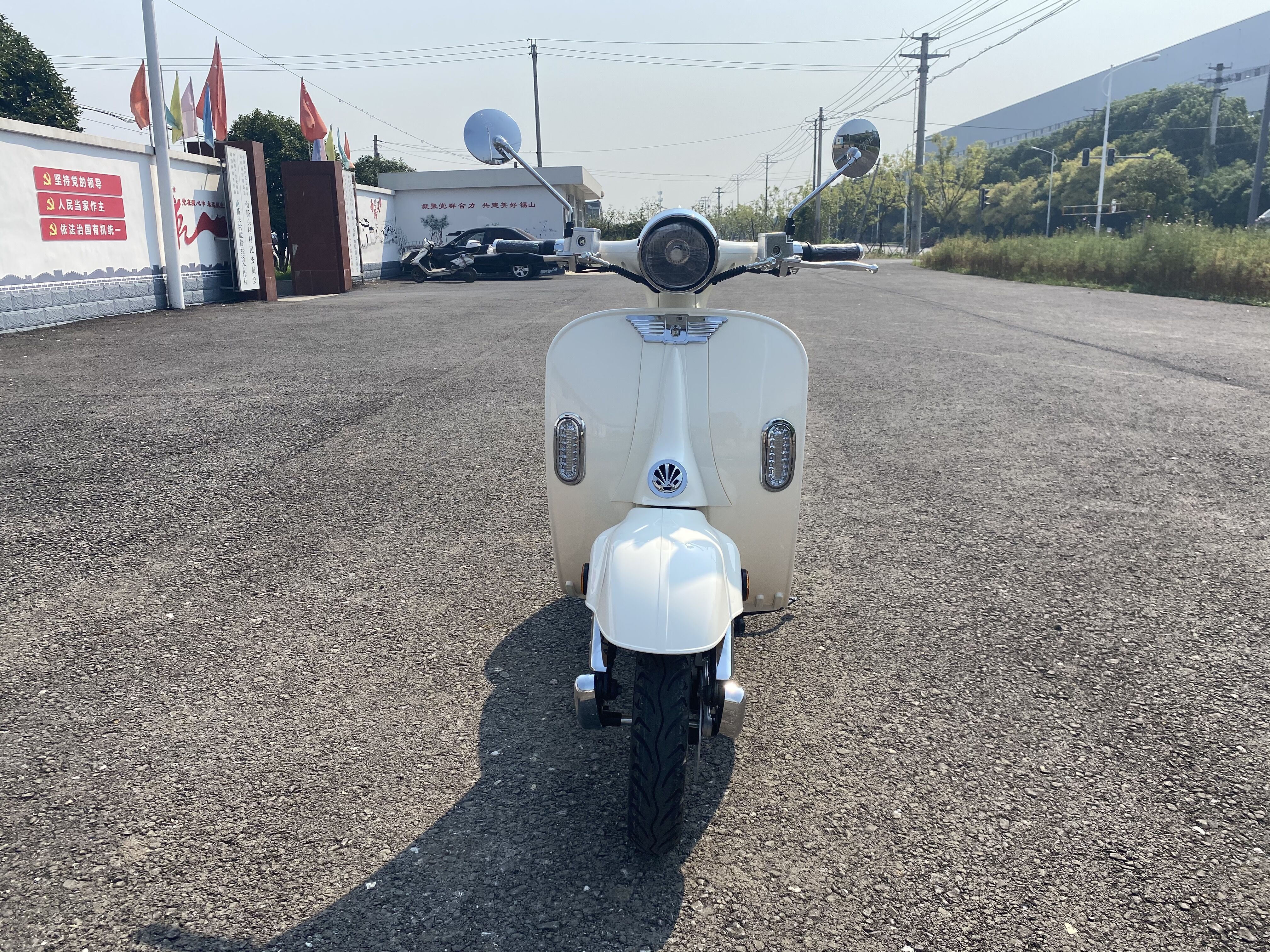 EEC/COC Retro Classic Electric Scooter 3000W European 72V Lithium  electric motorcycle vespa