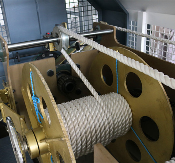 Professional customized plastic rope braiding machine 3-strand cord making machine made in China