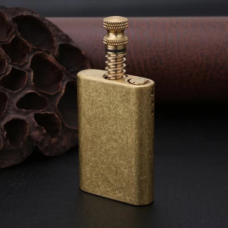 High-end kerosene match lighters are easy to carry matches custom logo match lighters for cigarettes