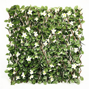 White flower Instant privacy UV stable Outdoor Decorative Expandable Plastic Artificial Green Ivy Leaf Screen