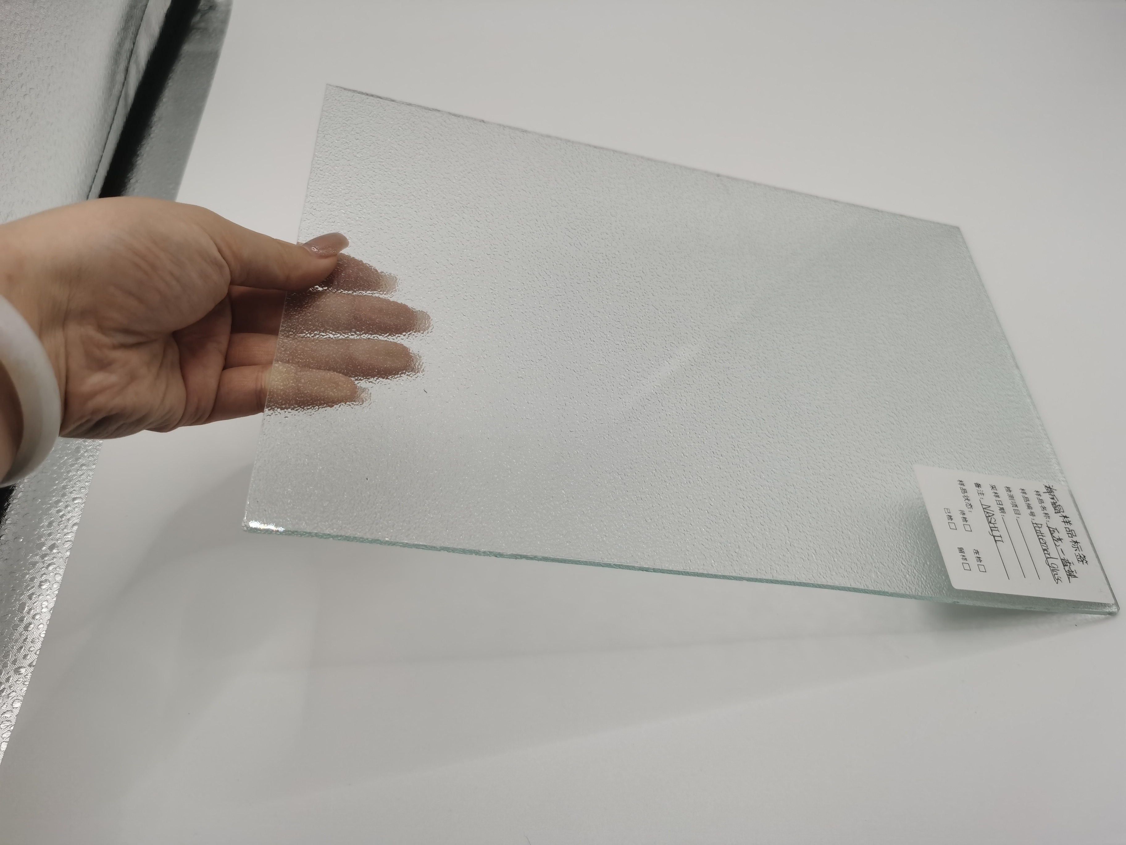 Glass Supplier 8mm 10mm 12mm Toughened Ceramic Fritted Glass Silk Screen Glass