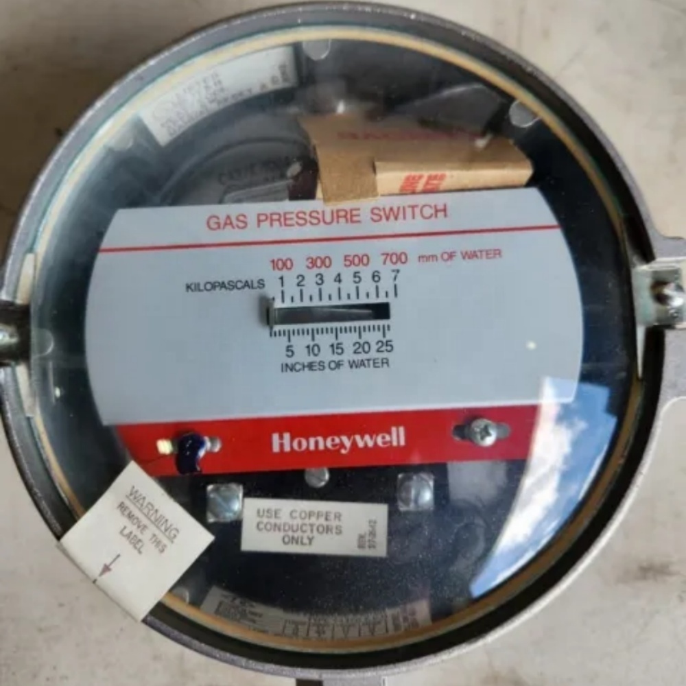 New Original Honeywell Pressure Switch C437E2036 Industrial gas system applications for safety shutoff and pressure control