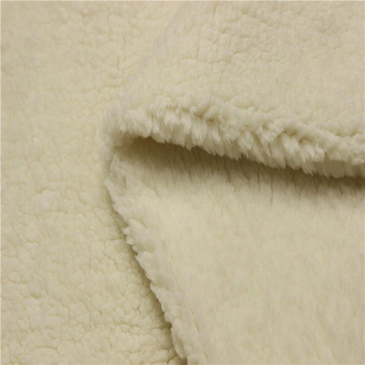 2022 HOT 100% Polyester imitation lamb wool fabric soft shu velveteen fabric for Garment/Bedding/Blanket