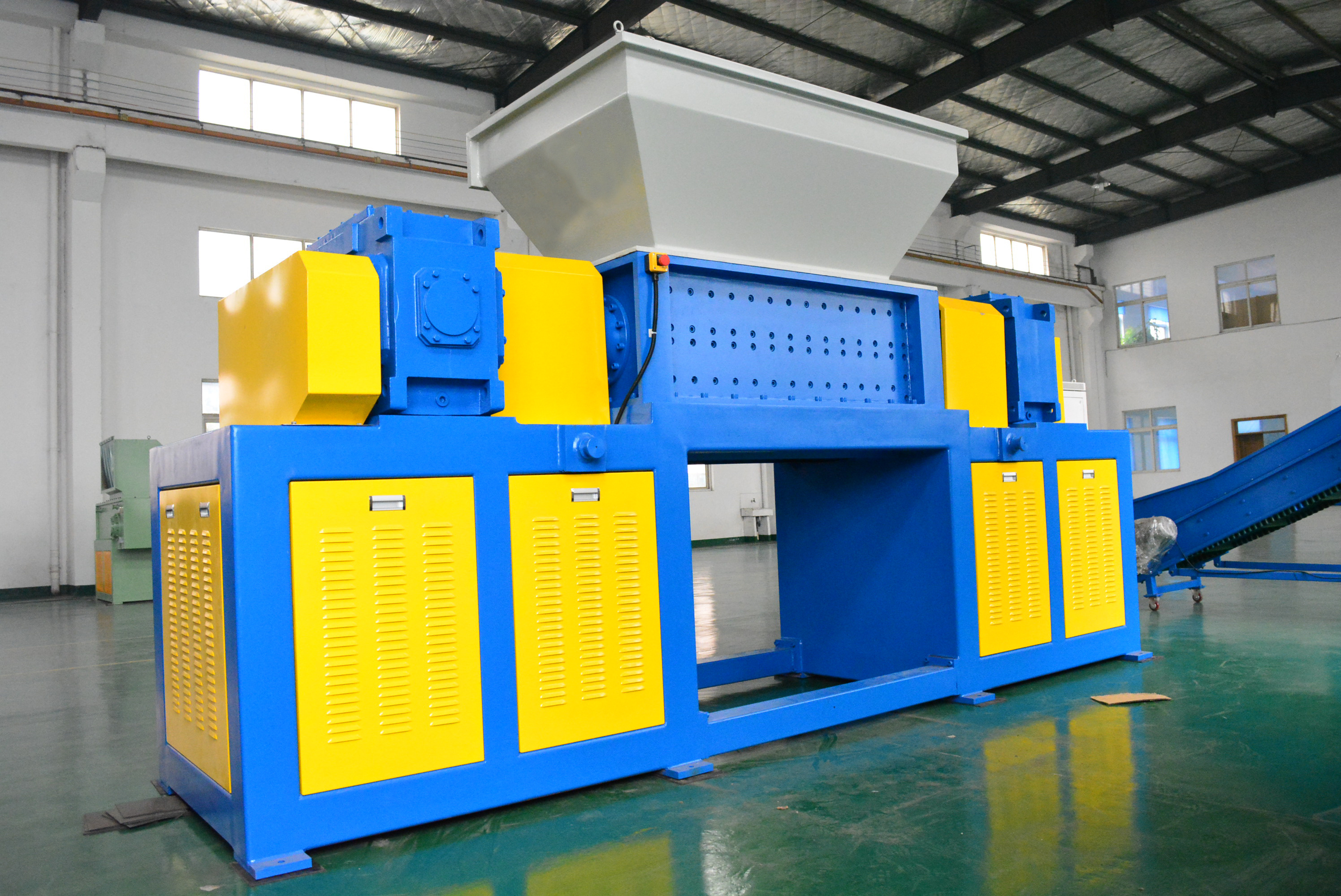 used tire shredder for sale cardboard shredder carton box shredding machine crinkle shredder