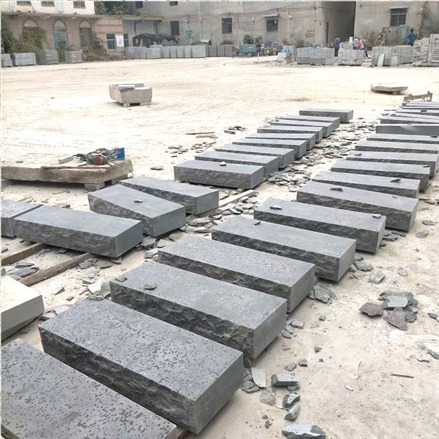 Manufacturer Wholesale Floor Stone Paving Tiles Luxury Blue Limestone China Blue Limestone Steps price