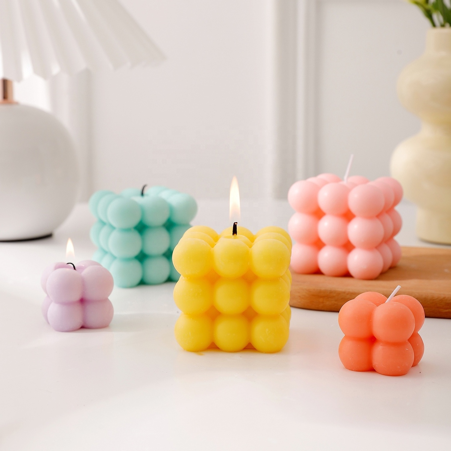 Wholesale Craft Bubble Art shape Mold Soy Paraffin Wax Mini Bubble Cubed Candle For Home Decoration