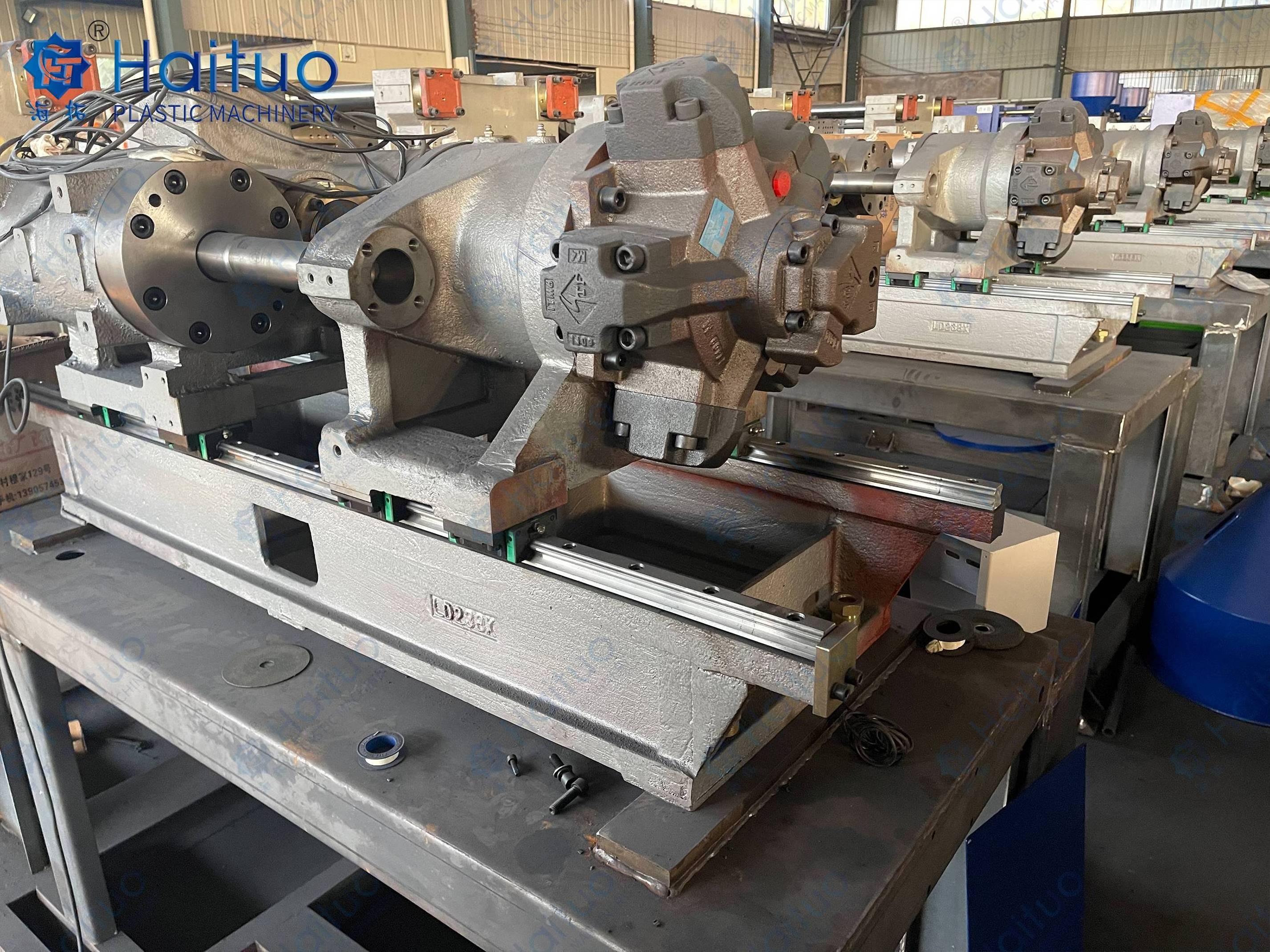 Haituo  HTW-238/GS Top Quality Automatic plastic injection machine Disposable syringe making machine injection molding machine