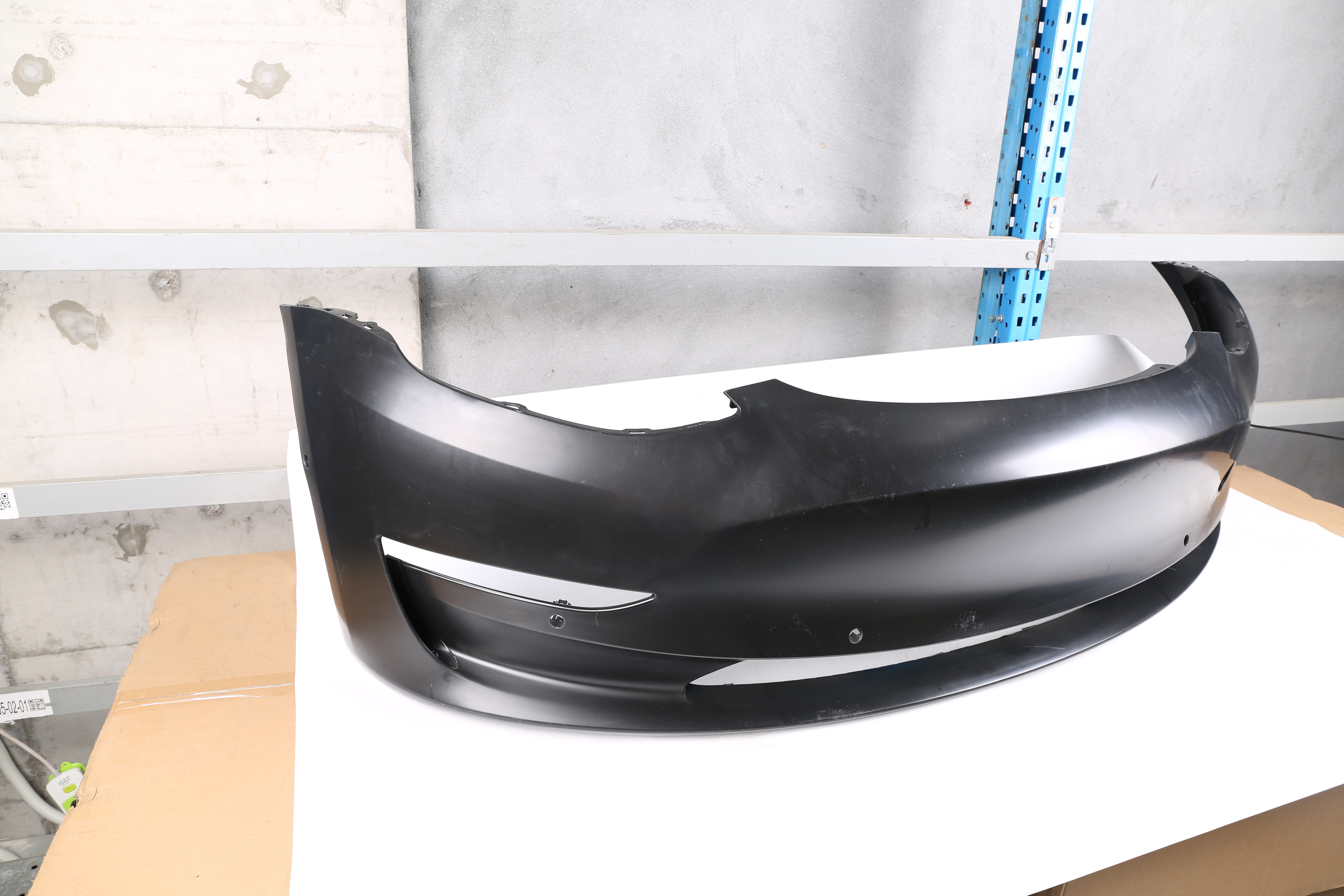 Original Cheap For Tesla Parts Front Bumper 1084168 1084168 1519965 For Tesla Model 3 Model Y  Body Kit for Tesla front bumper